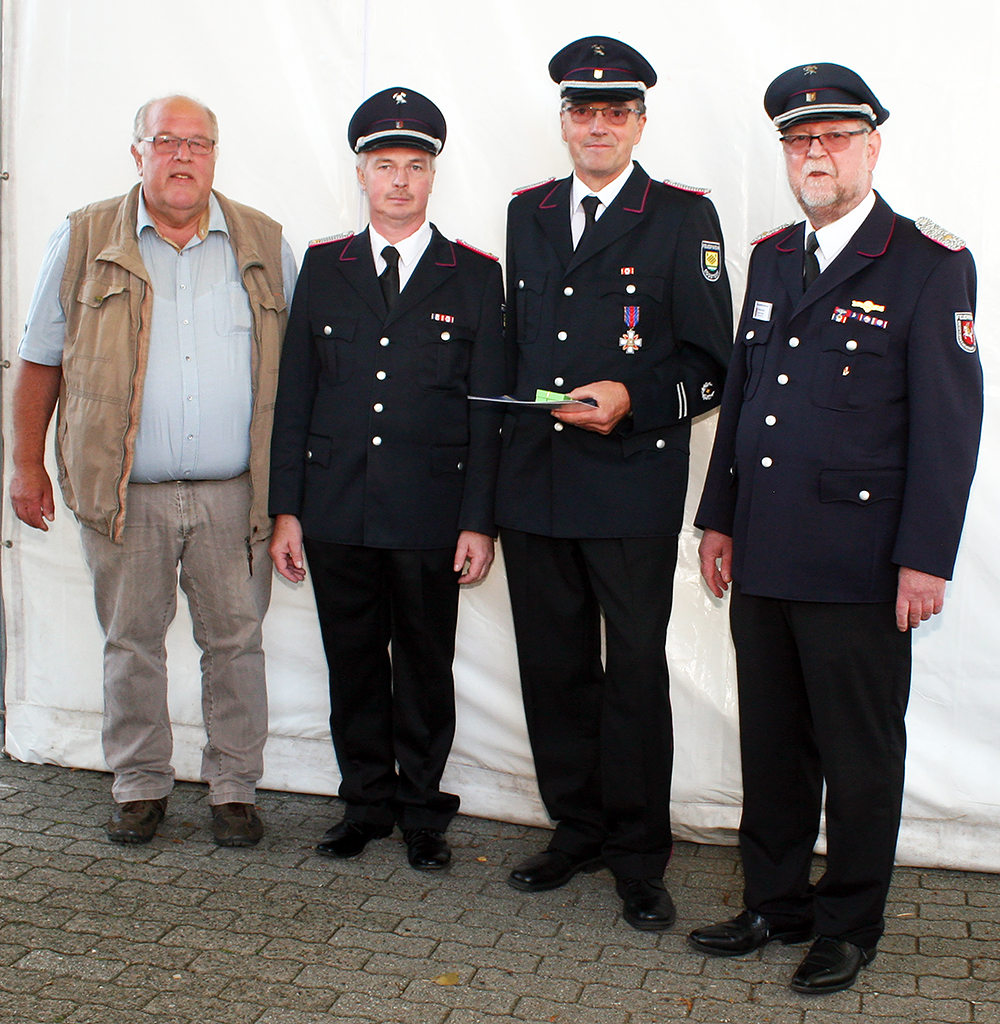 feuerwehr-eggstedt---ehrung-johann-kühl---01-09-2018